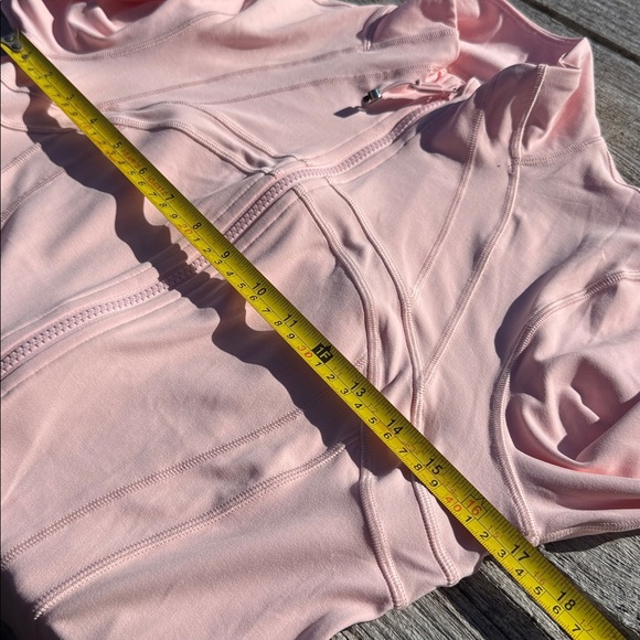 Lululemon Define Jacket Nulu Blush Quartz size 10 NWT - Picture 5 of 8
